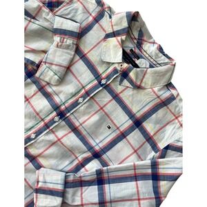 Tommy Hilfiger Women's Relaxed‎ Fit Plaid Button Up Shirt L/G lightweight cotton